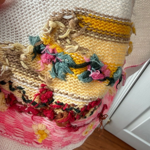 Quacker Factory pink and white cardigan with floral and hat designs. Size L - Picture 10 of 11